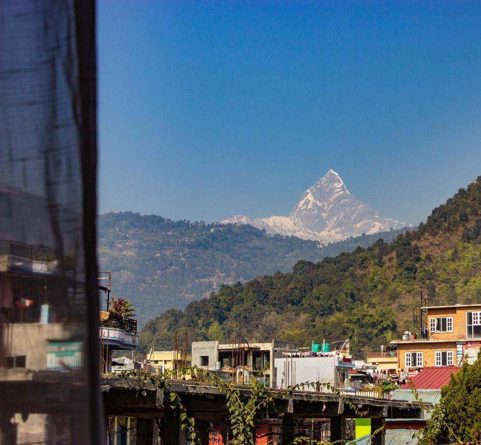 Hotel Silverline Pokhara Luaran gambar